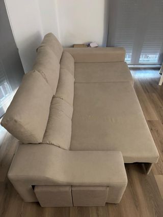 Sofá chaise longue beige, casi nuevo