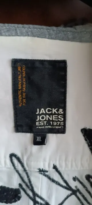 Chaqueta con capucha Jack & Jones Talla XL