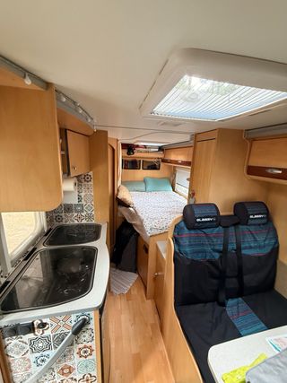Autocaravana rutera dethleffs 6m perfilada