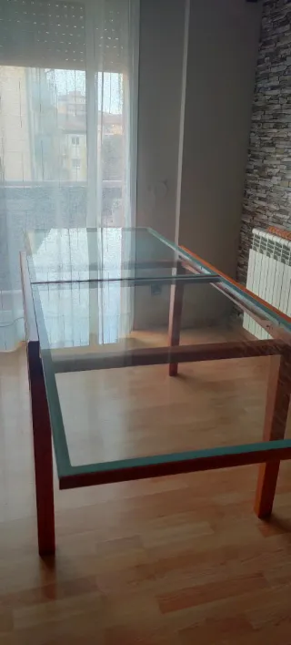 Mesa comedor extensible madera y cristal