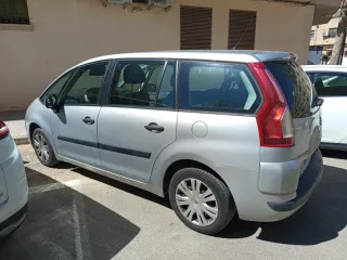 Citroen Grand C4 Picasso 2011