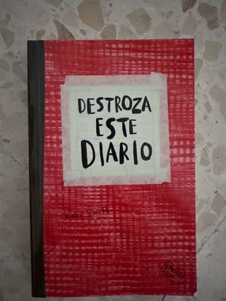 Destroza este diario. Nuevo.