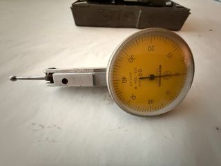 Reloj comparador Mitutoyo 513-240E