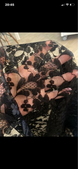 Pizzo nero lungo 2m, largo 90cm