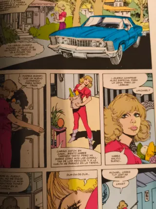 Amatista. Giffen y Estaban Maroto. Universos DC
