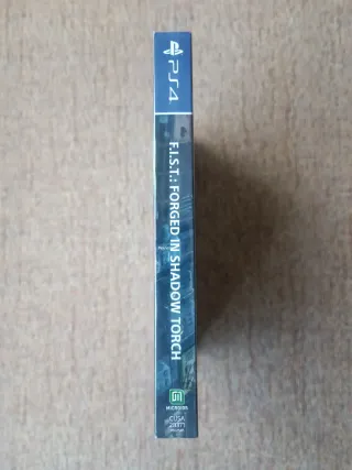 F.I.S.T. PS4 Steelbook Precintado