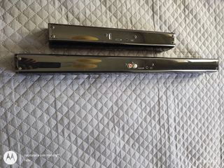 Barra de Sonido Inalámbrica Negra,sin mando .