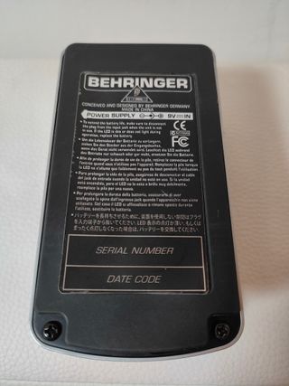 Pedal Reverb Behringer DR100 Digital Reverb