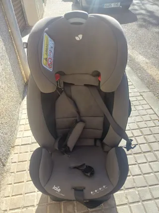 Silla coche Joie 0-4 años
