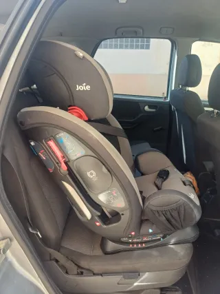 Silla coche Joie 0-4 años