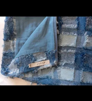 Minifalda cuadros azules desflecada