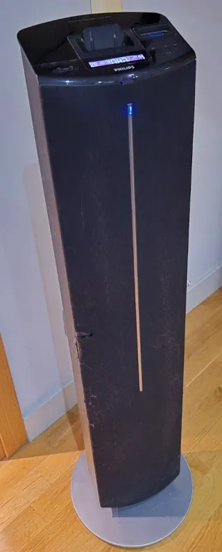 Torre de Sonido Philips DC570 c/ Base iPod