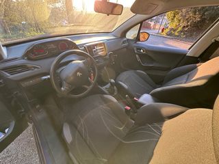 Peugeot 208 1.2 82CV “C”