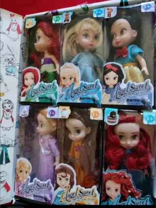 Maletín 6 Princesas Disney 6 MUÑECAS
