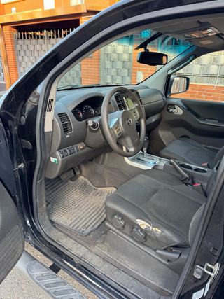 Nissan Navara 2012