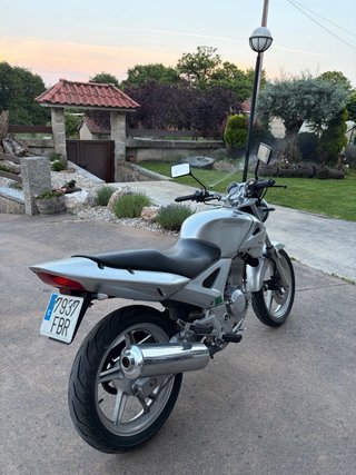 Honda CBF250 Plata 2006