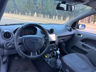 Ford Fiesta 2003