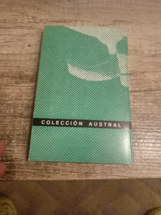 UN LIBRO SOBRE PLATON