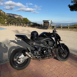 Kawasaki Z800 E Negra A2 2016