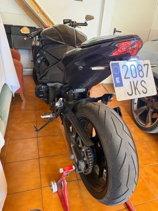 Kawasaki Z800 E Negra A2 2016