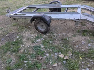 Remolque URBERi motos y quad para su transporte