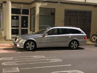 Mercedes-Benz E320 2006