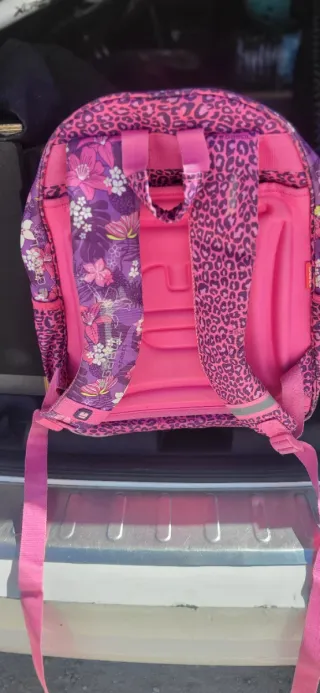 Mochila Gabol floral y leopardo niña Apertura