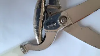 Tijeras de ave vintage metal y plástico