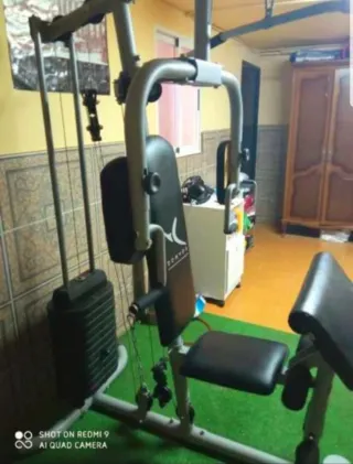 Máquina de gimnasio multifuncional