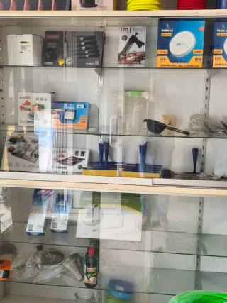 Mobiliario Ferretería