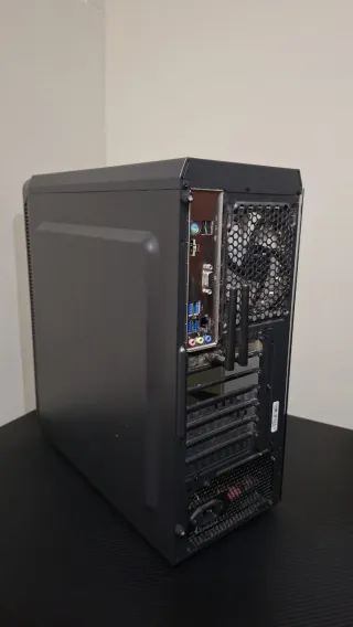 PC Gaming AMD Ryzen 5 5600G/32GB/1TB SSD