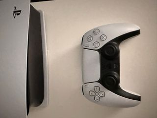 PS5 Pro 2TB Sony Blanca + mando