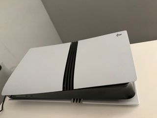 PS5 Pro 2TB Sony Blanca + mando