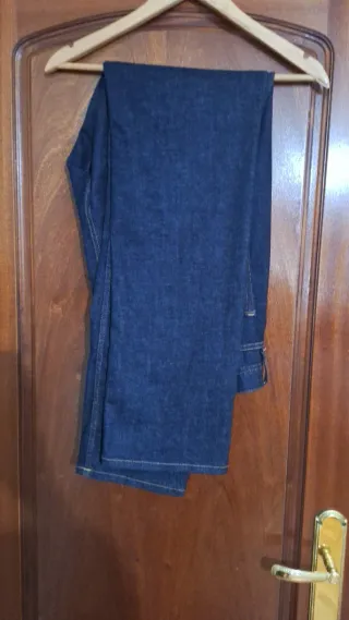 Pantalones vaqueros azules
