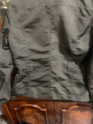 Chaqueta Massimo Dutti verde oliva fina