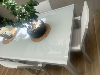Mesa y 6 Sillas de Aluminio