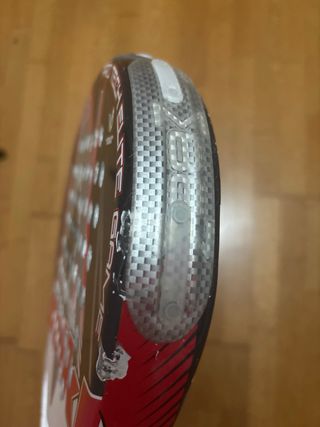 Funda y pala pádel Völkl