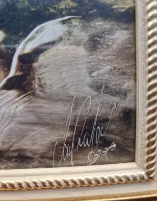 Cuadro decorativo firmado