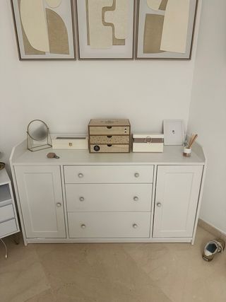 Cómoda blanca Ikea