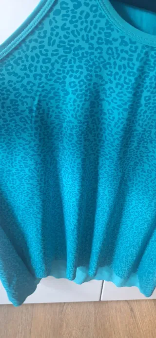 Camiseta deportiva mujer azul