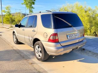 Mercedes-Benz Clase M 2003