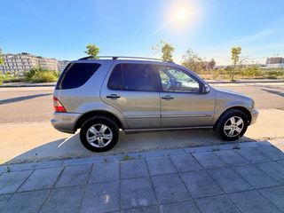 Mercedes-Benz Clase M 2003
