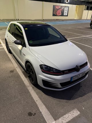 Volkswagen Golf 2015