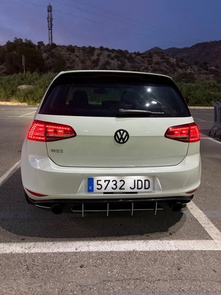 Volkswagen Golf 2015