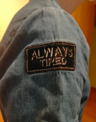 Blusa vaquera con parches