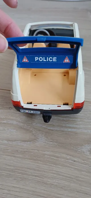 Coche Policía Playmobil con Accesorios