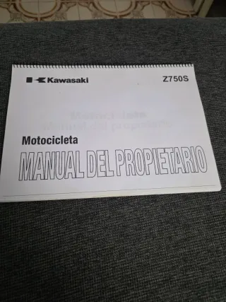 Kawasaki Z750S Azul/Gris