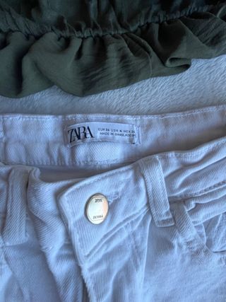 Conjunto Top Verde y Pantalón Blanco