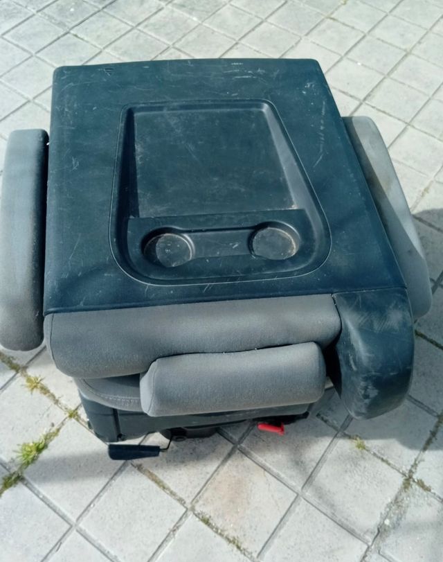 Asiento giratorio Renault Trafic 2003-2014