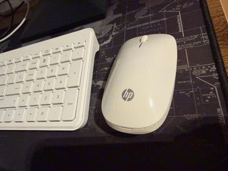 HP All in One 24 Ordenador Sobremesa con 2 monitor